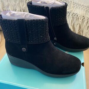Skechers Black Fall Ankle Boots